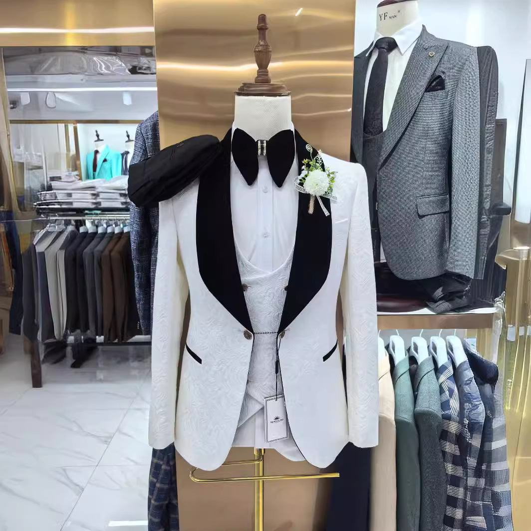 Thorndike メンズ ウェディング スーツ ホワイト  - Men Grooming Outfit のレビューと価格
